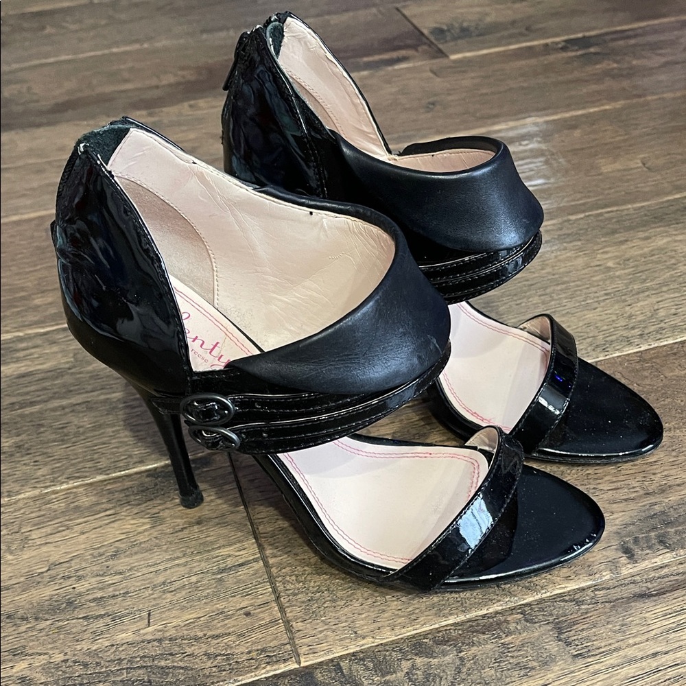 Plenty by Tracy Reese Black Patent Heels